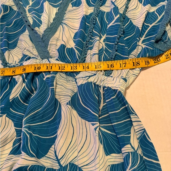 Women’s xl tropical dress/ coverup - Picture 5 of 6